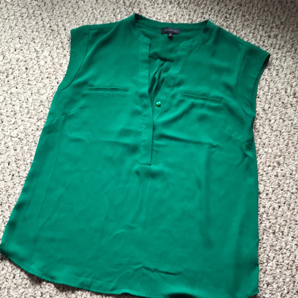 The limited green top